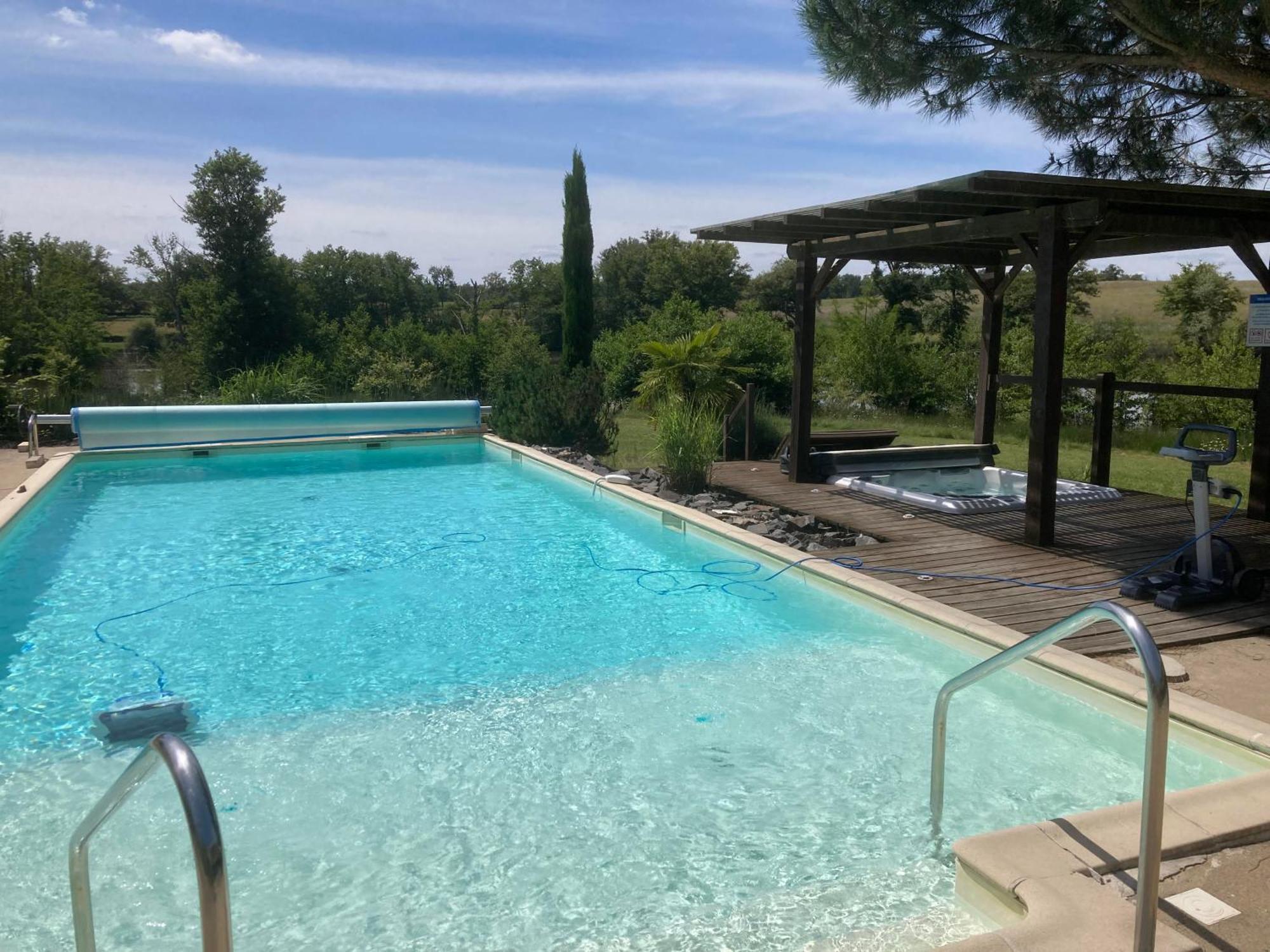 La Maison Du Lac Thionne Экстерьер фото