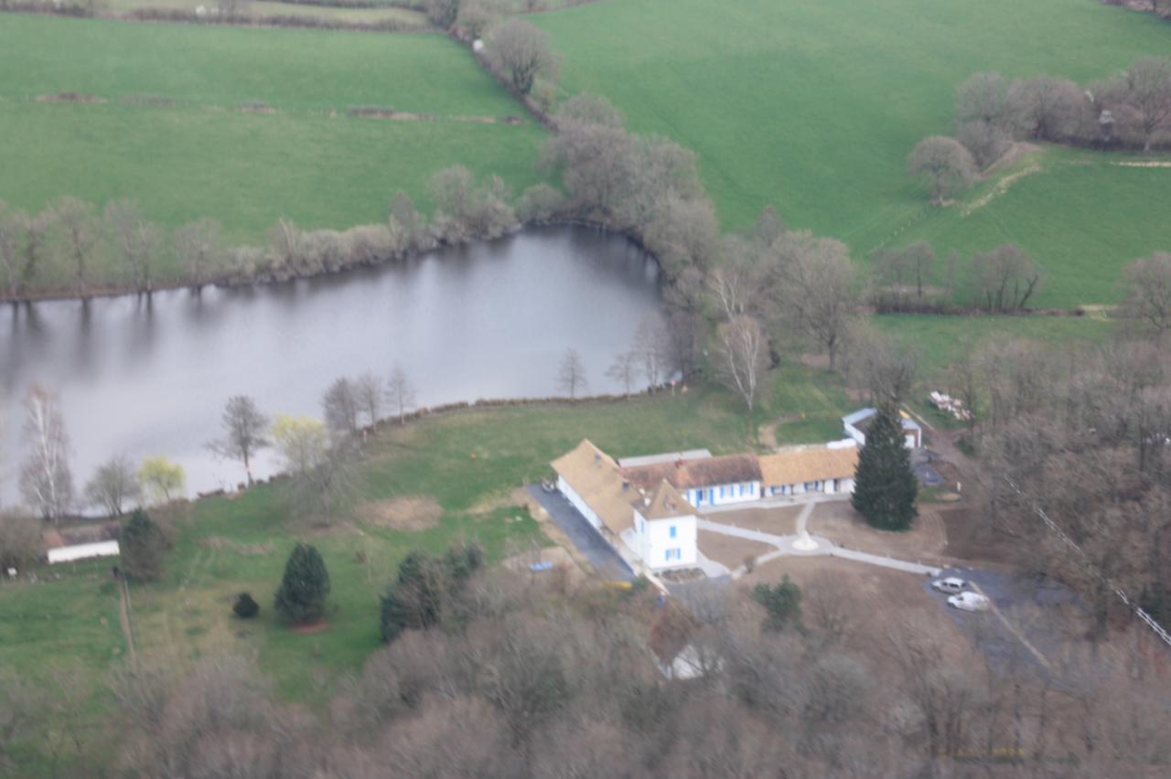 La Maison Du Lac Thionne Экстерьер фото